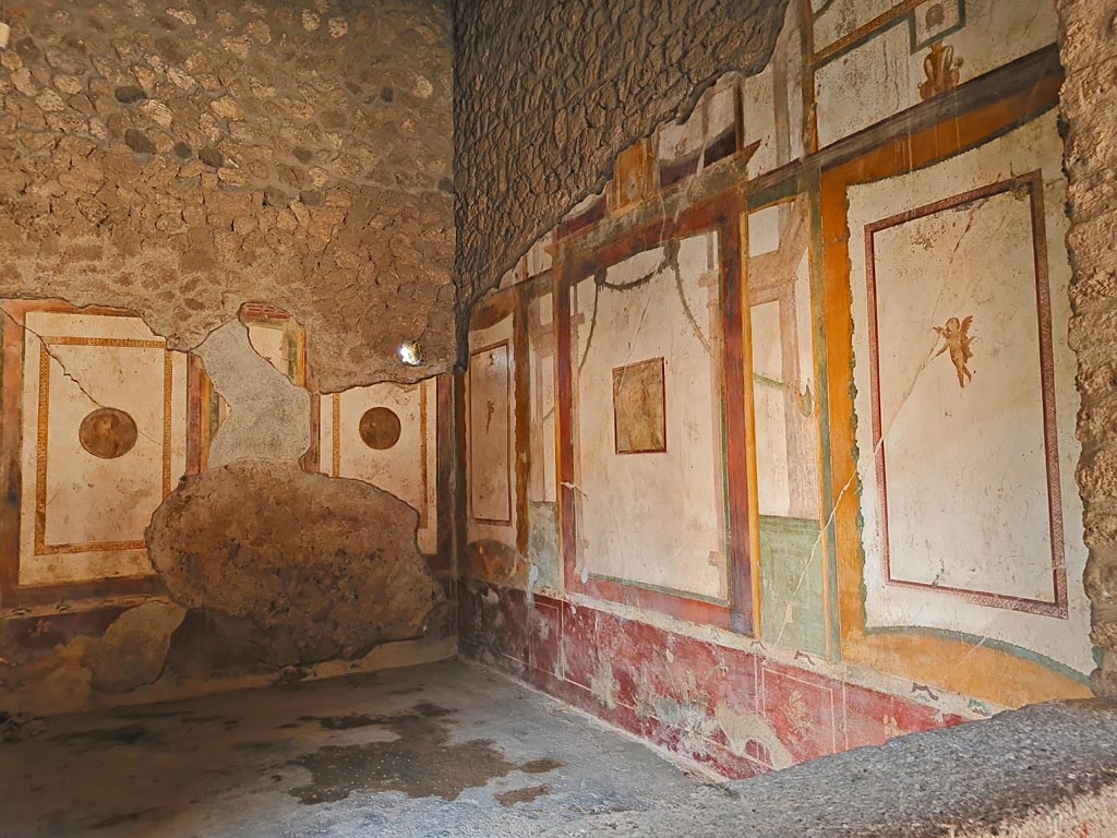 II.3.3 Pompeii. March 2024. 
Room 4, looking towards east wall, south-east corner, and south wall of cubiculum. Photo courtesy of Giuseppe Ciaramella.
