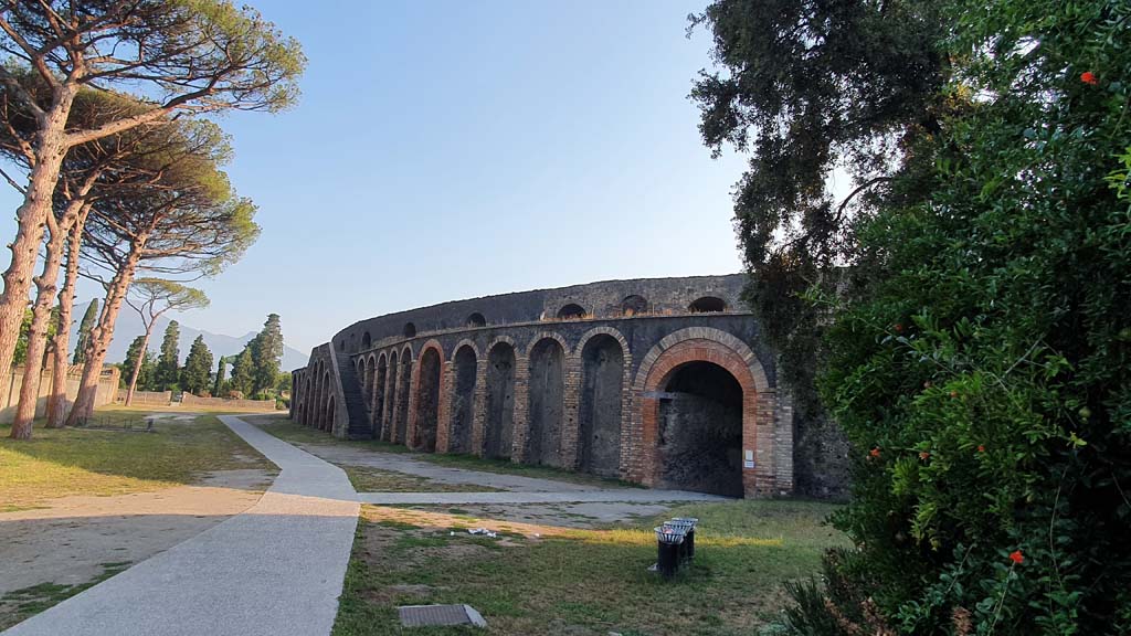 II.6 Pompeii. July 2021. Looking north towards the Amphitheatre.
Foto Annette Haug, ERC Grant 681269 DÉCOR.
