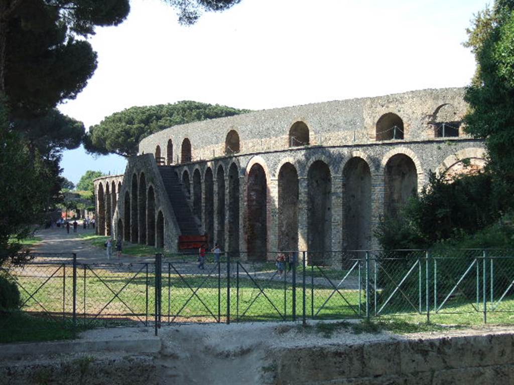 II.6 Pompeii. May 2006. Amphitheatre, looking from the south.