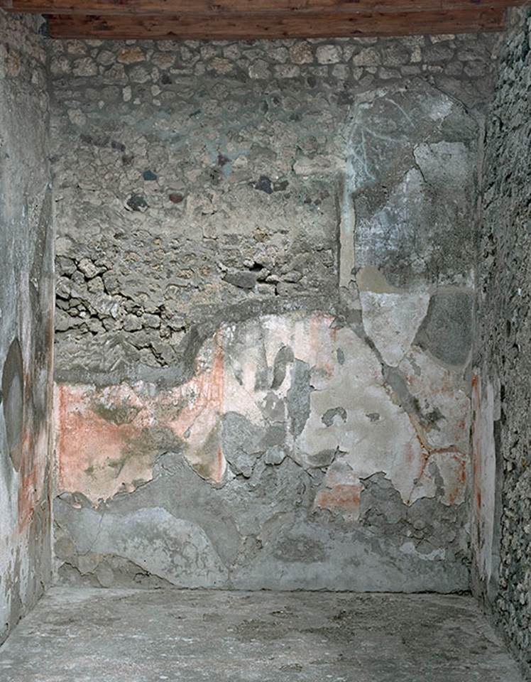 V.1.18 Pompeii. c.2012.
North wall of Ala “e”. Photo by Hans Thorwid.
“Restored parts of the wall photographed and merge with the lower part and floor line of earlier photos from 2005-07.”
Photo and words courtesy of The Swedish Pompeii Project.
