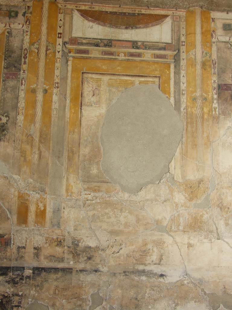 V.1.26 Pompeii. March 2009. Room “i”, south wall of tablinum. Central panel.
Sogliano described this as Return of the Corpse of Hector? 
See Sogliano, A, 1879. Le pitture murale Campane. Item number 579, (p.113).

