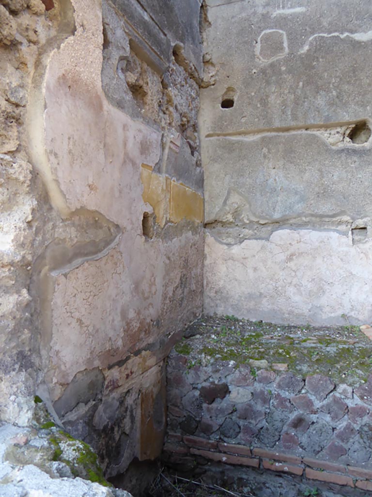 VI.12.2 Pompeii. January 2017. Looking towards north-west corner.
Foto Annette Haug, ERC Grant 681269 DÉCOR.

