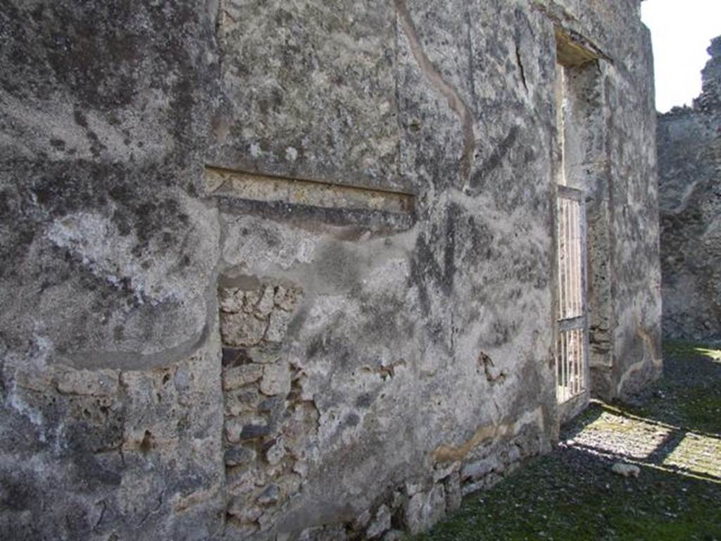 VI.14.20 Pompeii. March 2009. Room 1, south wall of atrium, with doorway to VI.14.18.