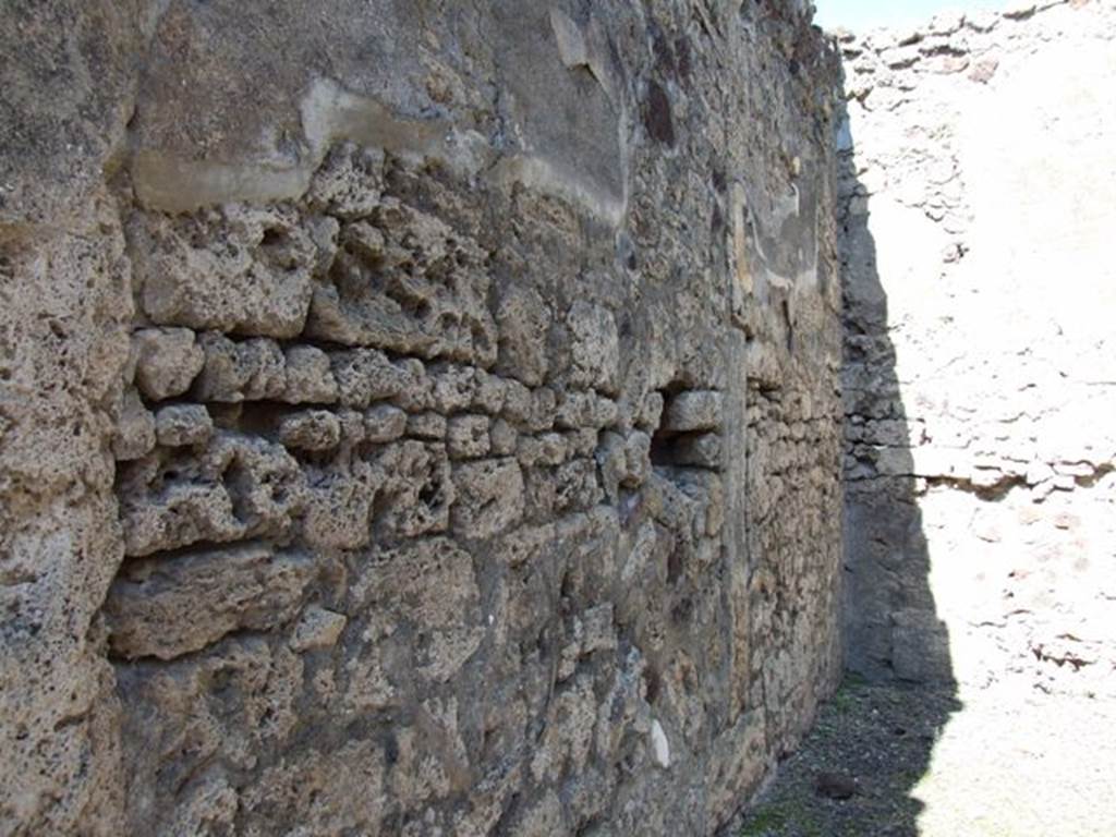 VI.14.20  Pompeii.  March 2009.  Room 8.  West wall.