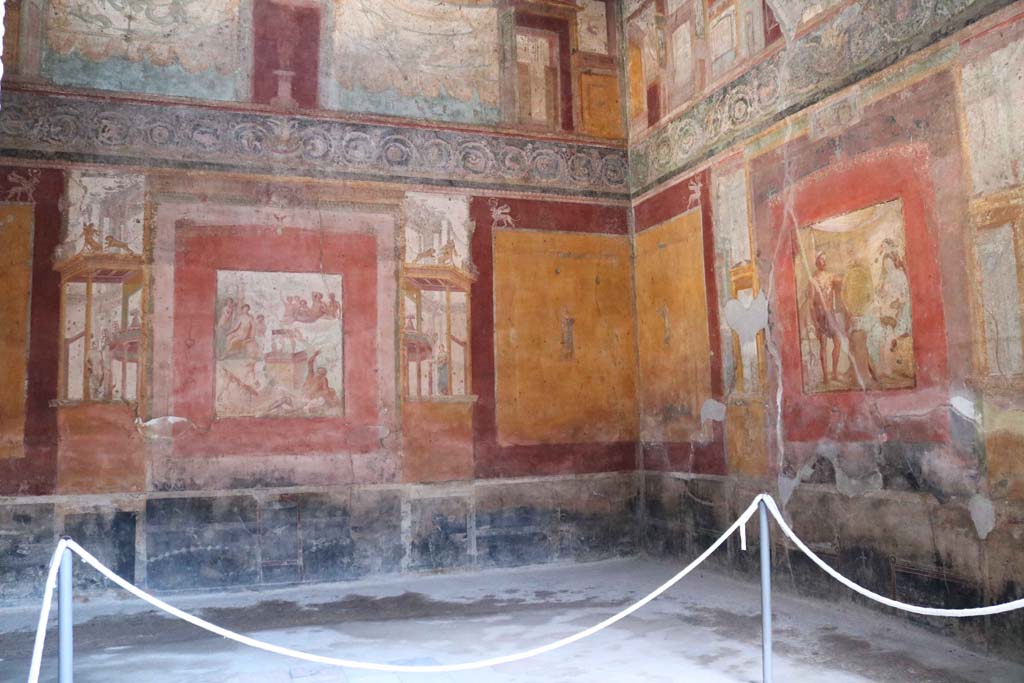 VII.1.47, Pompeii. December 2018. 
Exedra 10, looking towards north wall, north-east corner and east wall. Photo courtesy of Aude Durand.
