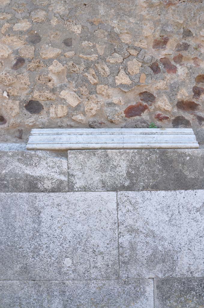 VII.4.1, Pompeii. July 2017. Marble cornice from north wall on Via della Fortuna. 
Foto Anne Kleineberg, ERC Grant 681269 DÉCOR.

