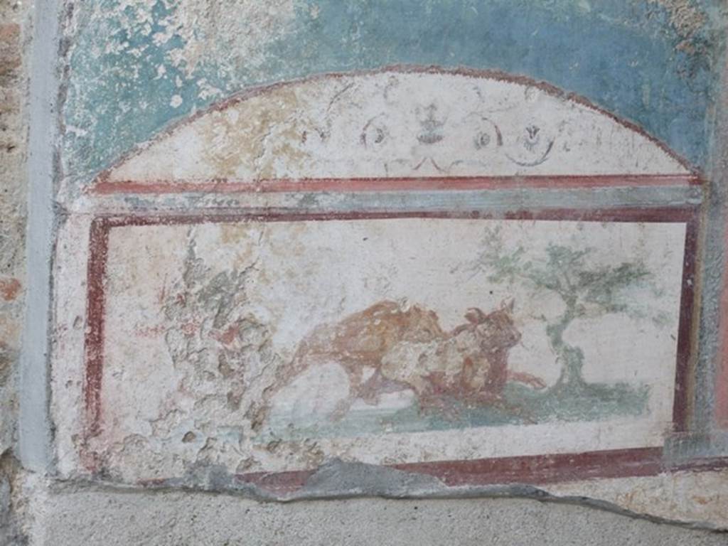 VII.4.48 Pompeii.  December 2007. Room 11.  Detail from East wall of Tablinum