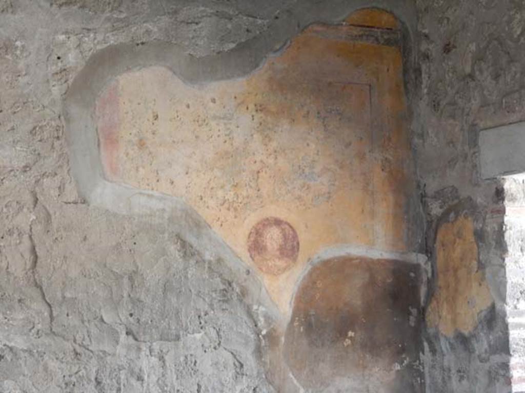 VII.7.5 Pompeii, May 2018. Room n, looking towards south wall in south-west corner. 
Photo courtesy of Buzz Ferebee.

