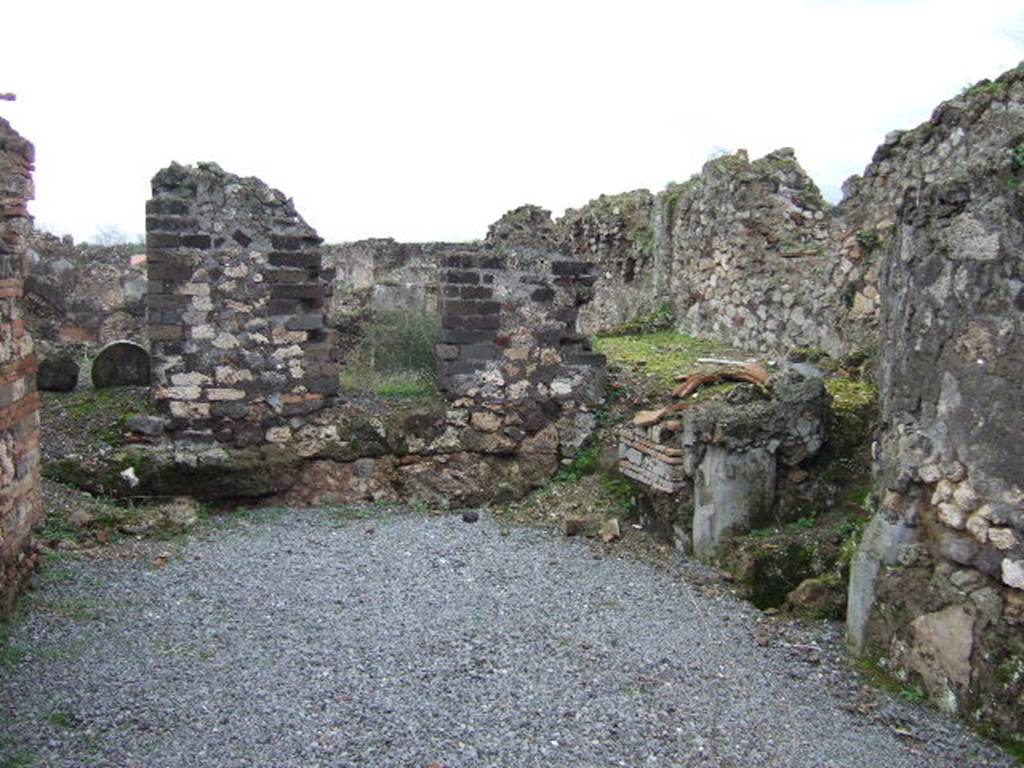 VII.9.47 Pompeii.  December 2005. Room 14.  Kitchen area.

