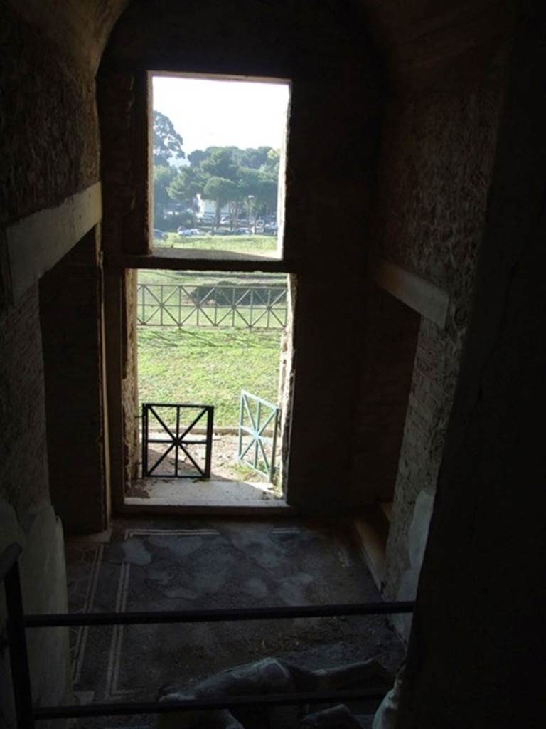 VII.16.17-22 Pompeii. December 2007. Looking out from staircase, onto a garden area.  According to Jashemski, this was a long hanging garden, created by placing soil on the roof of the rooms below. A small marble pool, edged with a marble border was located in front of the windows of the important oecus with a bay window, which faced the garden.
See Jashemski, W. F., 1993. The Gardens of Pompeii, Volume II: Appendices. New York: Caratzas. (p.203, D, figs 238-9)
