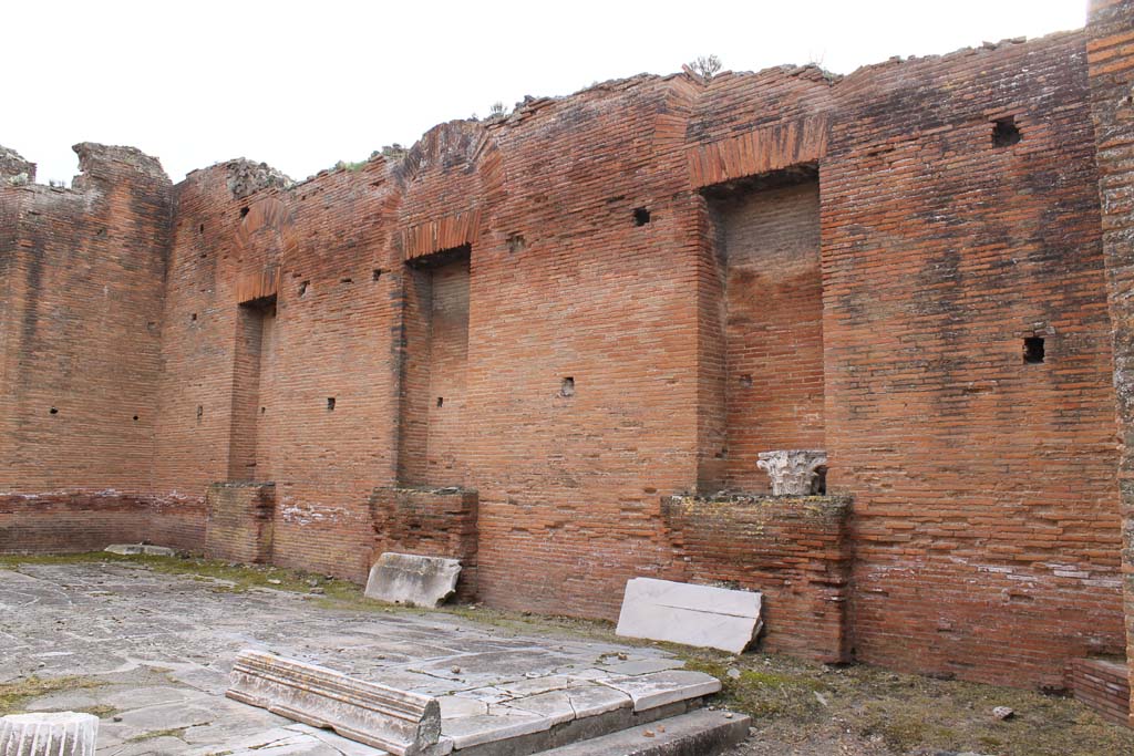 VIII.2.6 Pompeii. March 2014. Looking towards west side.
Foto Annette Haug, ERC Grant 681269 DÉCOR.
