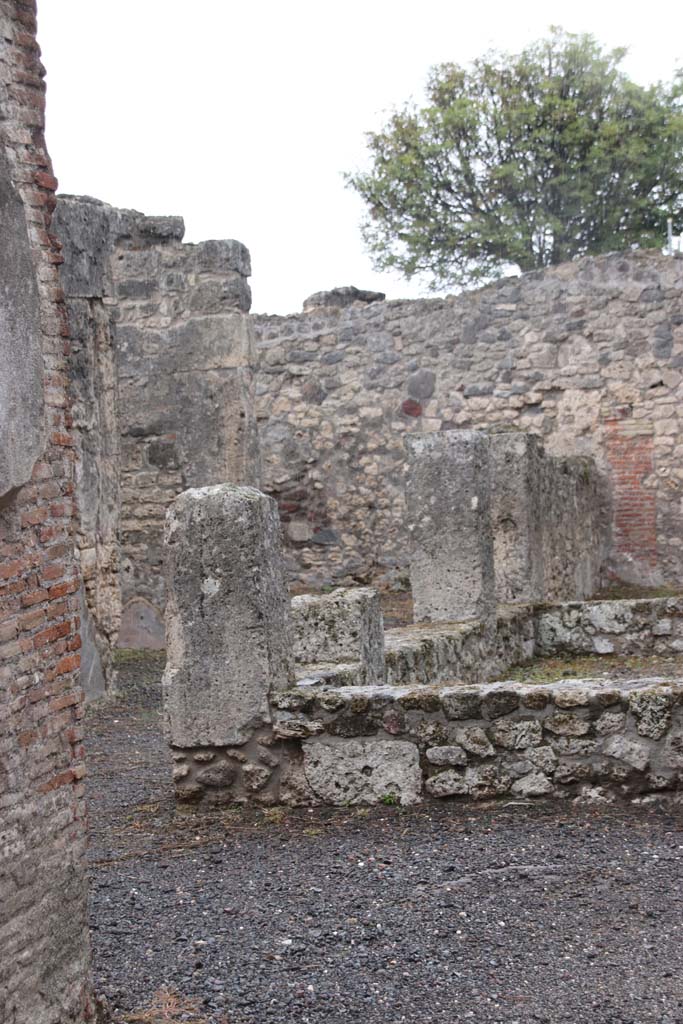 VIII.3.14 Pompeii. March 2019. Looking west across atrium.
Foto Annette Haug, ERC Grant 681269 DÉCOR.

