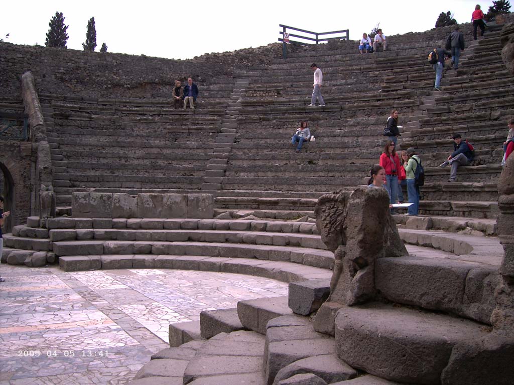 VIII.7.19 Pompeii. April 2005. Looking north-west. Photo courtesy of Klaus Heese. 