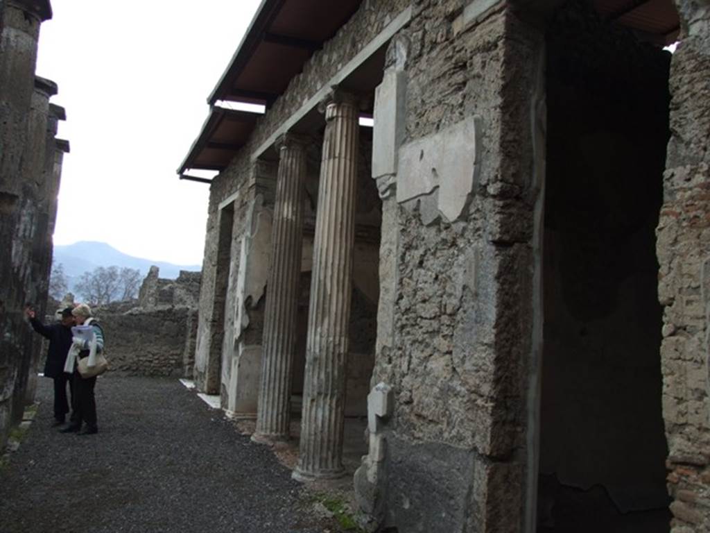 IX.1.20 Pompeii. December 2007. Room 2, atrium, looking south.  Western side, showing doorways of room 17, and room 18, ala.

