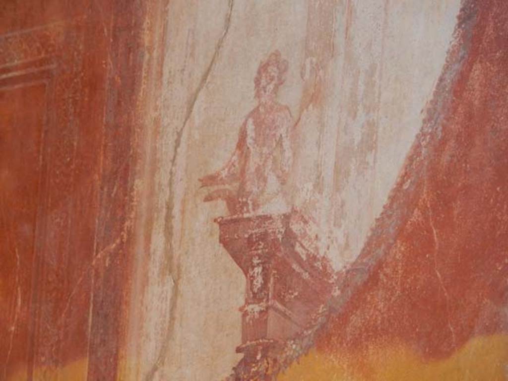 IX.3.5 Pompeii. May 2015. Room 13, detail from upper south end of centre of west wall. Photo courtesy of Buzz Ferebee.
