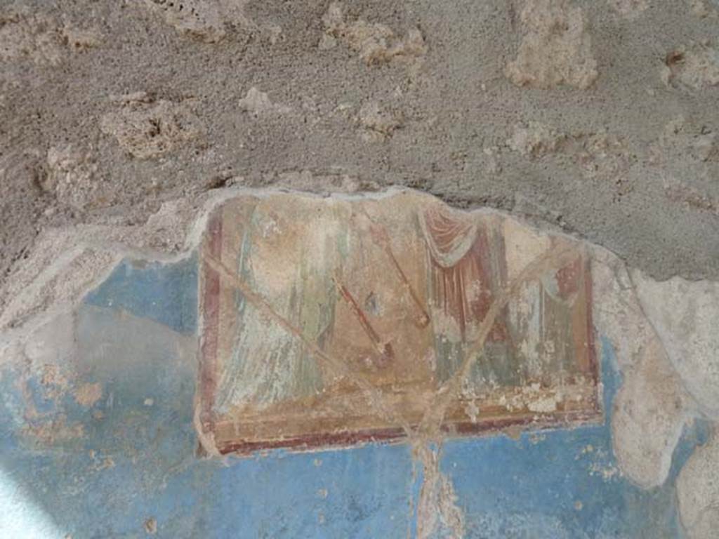 IX.3.5 Pompeii. September 2015. Room 1, remains of wall painting of Ceres from north wall of entrance corridor.
Found in July 1846.
See Fiorelli G., 1862. Pompeianarum antiquitatum historia, Vol. 2: 1819 - 1860, Naples, 453.

