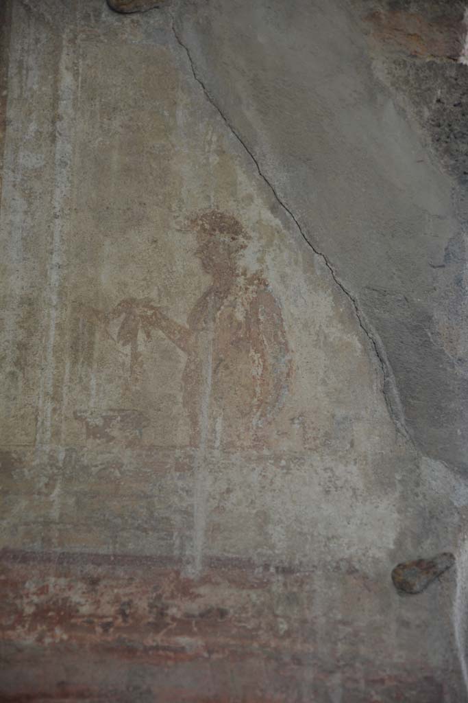 IX.5.6 Pompeii. May 2017. Room i, detail of figure on east side of upper north wall in north-west corner
Foto Christian Beck, ERC Grant 681269 DCOR.
