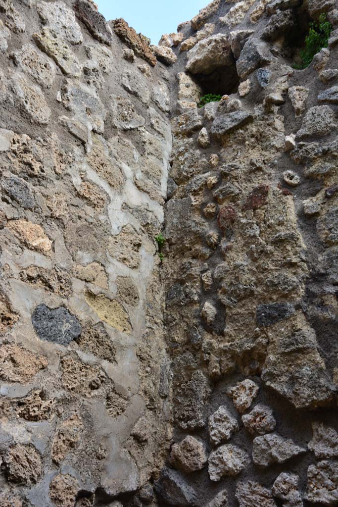 IX.5.18 Pompeii. March 2017. Room s, upper north-east corner.
Foto Christian Beck, ERC Grant 681269 DÉCOR.


