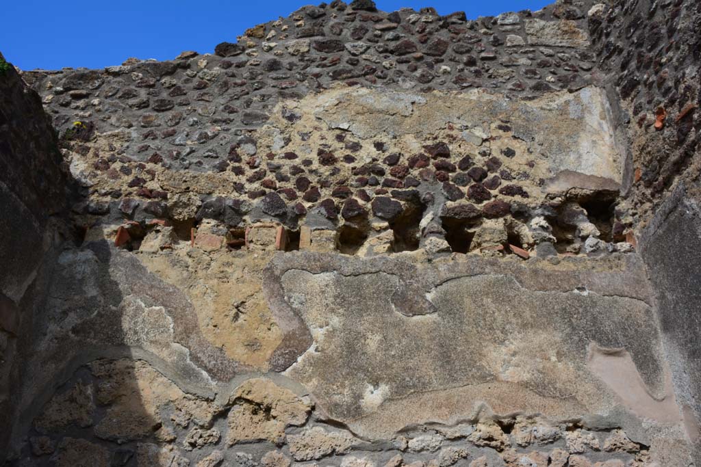 IX.5.18 Pompeii. March 2017. Room r, upper north wall.
Foto Christian Beck, ERC Grant 681269 DÉCOR.

