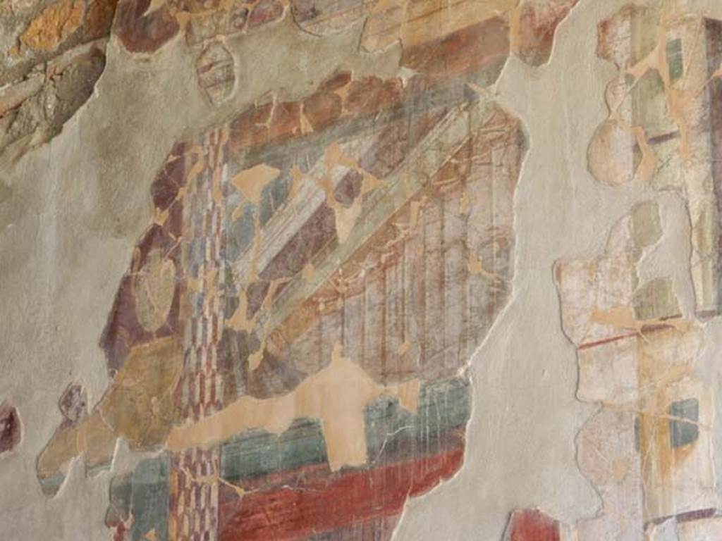 IX.14.4 Pompeii. May 2017. Room 3, detail from upper centre of west wall. Photo courtesy of Buzz Ferebee.

