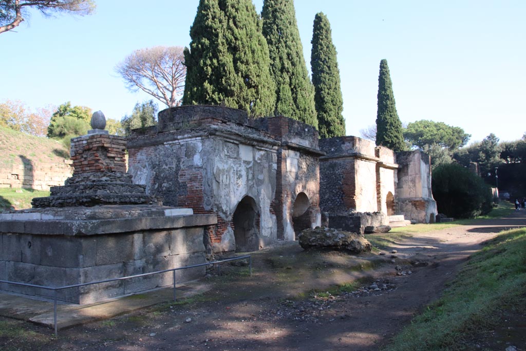 Via delle Tombe, south side, Pompeii. October 2022. 
Looking south-east from junction with Via di Nocera. Photo courtesy of Klaus Heese.
