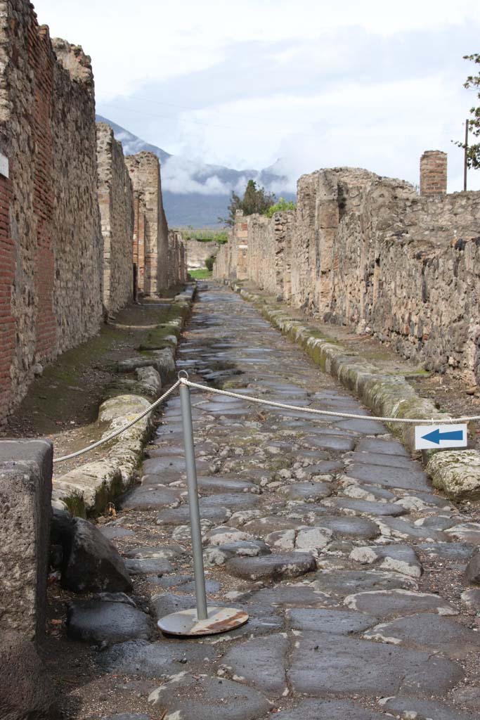 Vicolo di Modesto. October 2020.
Looking north from junction with Via Consolare. Photo courtesy of Klaus Heese.
