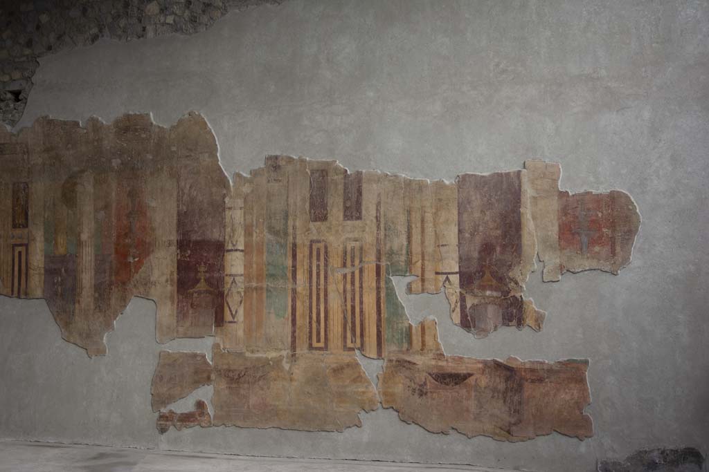 Oplontis Villa of Poppea, March 2019. Room 5, atrium, detail from the east wall. 
Foto Annette Haug, ERC Grant 681269 DÉCOR.
