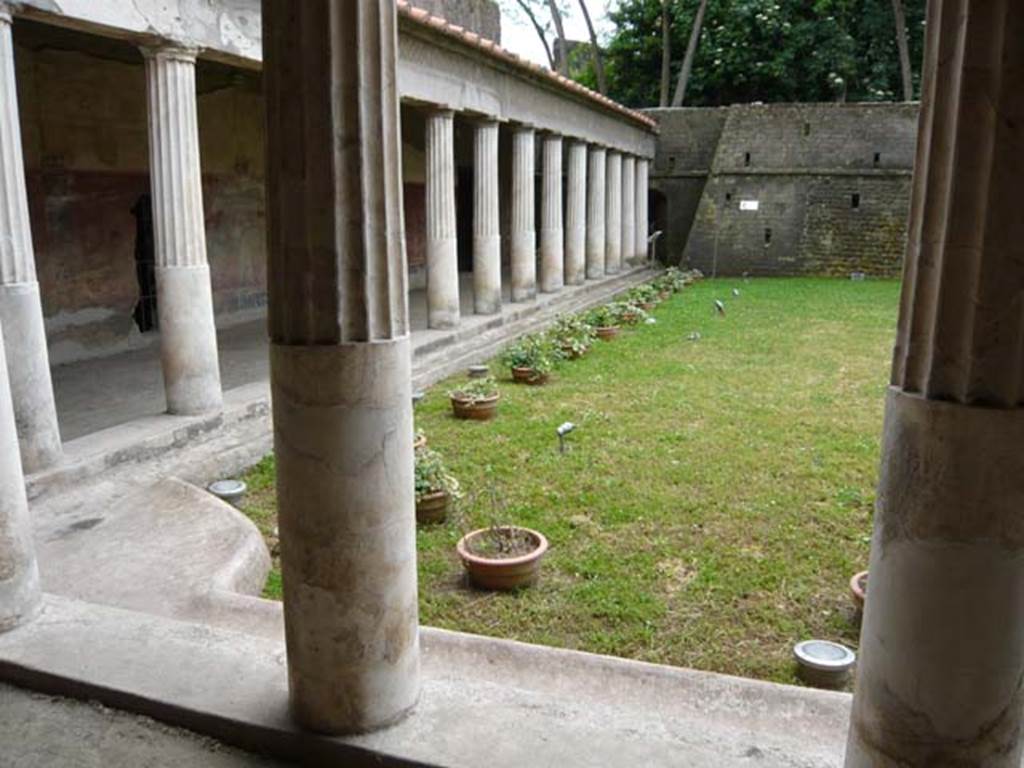 Oplontis, May 2010. Peristyle 59, looking south-east from north portico 40. Photo courtesy of Buzz Ferebee.  
