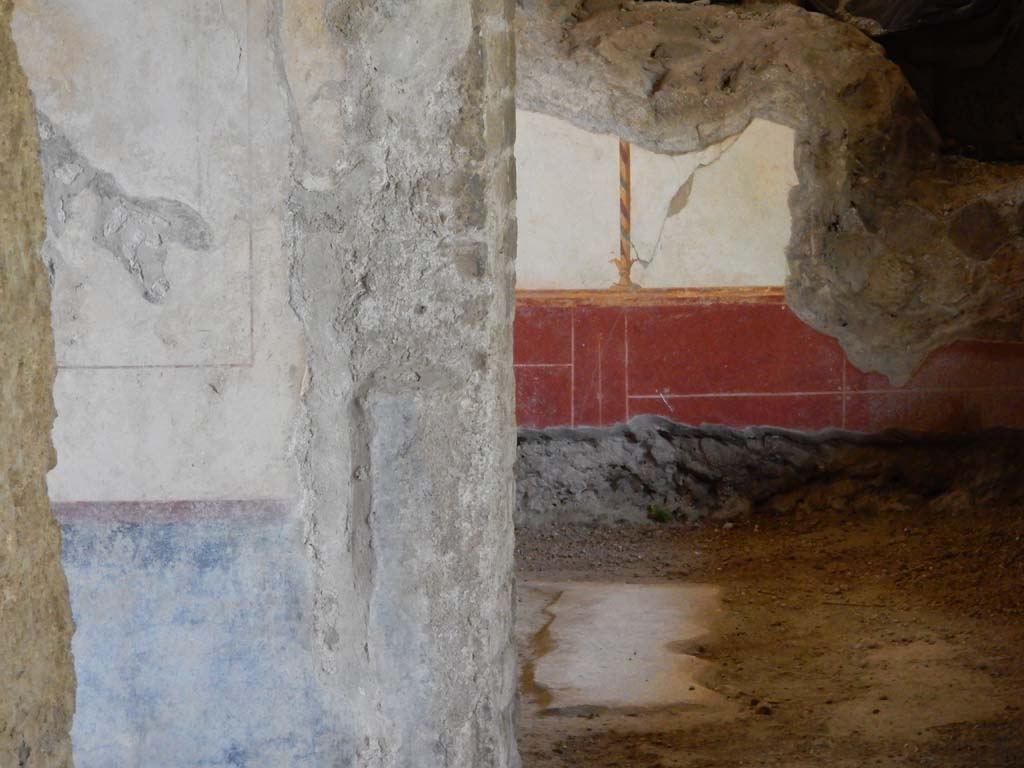 Stabiae, Villa Arianna, June 2019. South side of room N, with doorway into room O. Photo courtesy of Buzz Ferebee.

