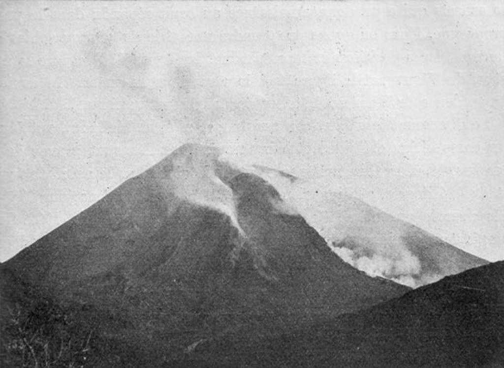 Vesuvius Eruption, May 1933. Old postcard with title - Napoli, Vesuvio, Esplosione di Lava, Maggio 1933.