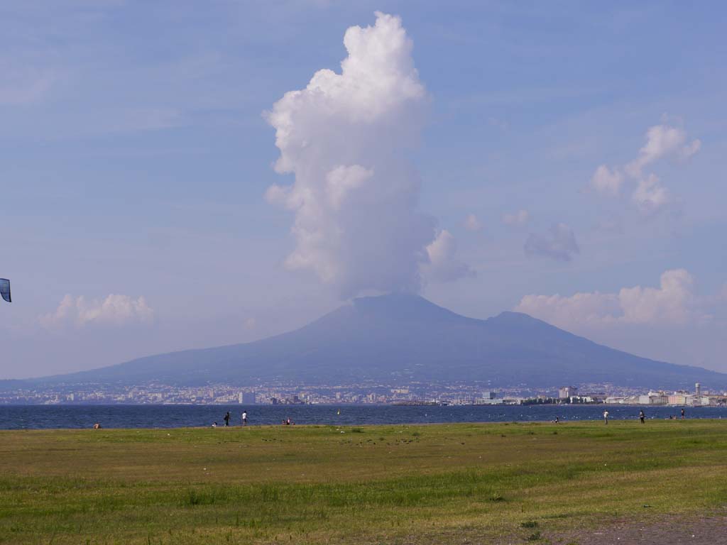 Vesuvius 1972. Photo by Stanley A. Jashemski. 
Source: The Wilhelmina and Stanley A. Jashemski archive in the University of Maryland Library, Special Collections (See collection page) and made available under the Creative Commons Attribution-Non-commercial License v.4. See Licence and use details.
J72f0214
